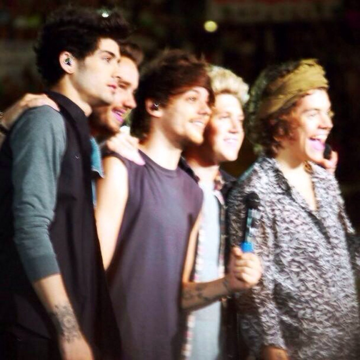 Hi, I hope I made you happy. Please don't forget to smile today xx. -@jeanshxrry