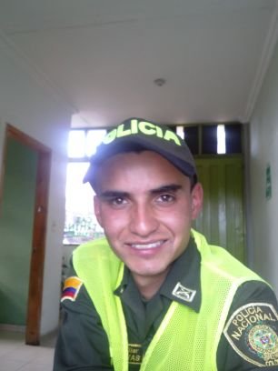 yo gozo mi vida y otro que la sufra porque con lamentos no se gana nada