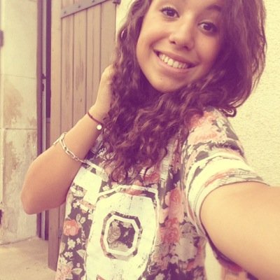 Thelma # 5teen # music addict # lctpgem ∞ # polo ♡ # timothée ♡ # mathieu,mon frère # mamie,250614✝ # SUMMER 2014 ☀️ #