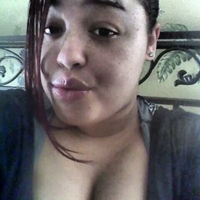 I'm 21..Mother of my old year old son. Gabriel. He is my world =) Im very laid back, Fun to be around. Very independent