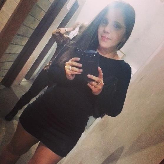 kahcunhaa's profile picture. “Tenho medos bobos e coragens absurdas” Clarice Lispector