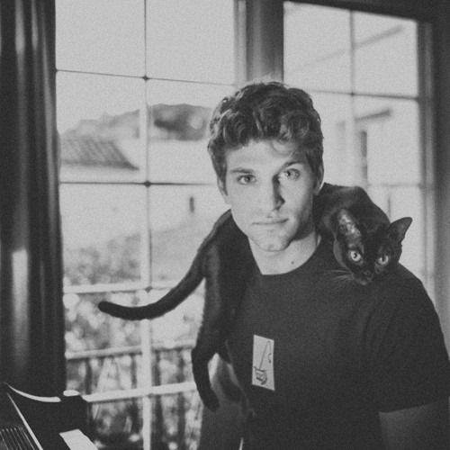 Love keegs. S2 @keeganallen spoby all days of my life. PRETTY LITTLE LIARS HERE.