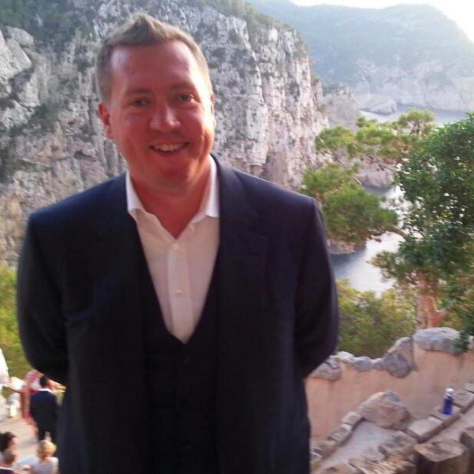 #eventprof #traveller #foodie #london #dubai.  All views are my own.