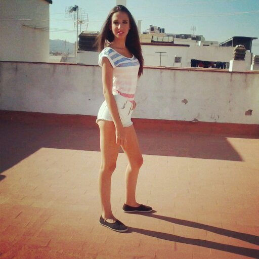 Mil sonrisas por fuera, mil batallas por dentro