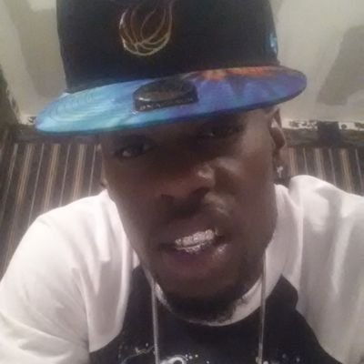 rapper/songwriter/ follow link to new single FULL OF SH**(F.O.S)