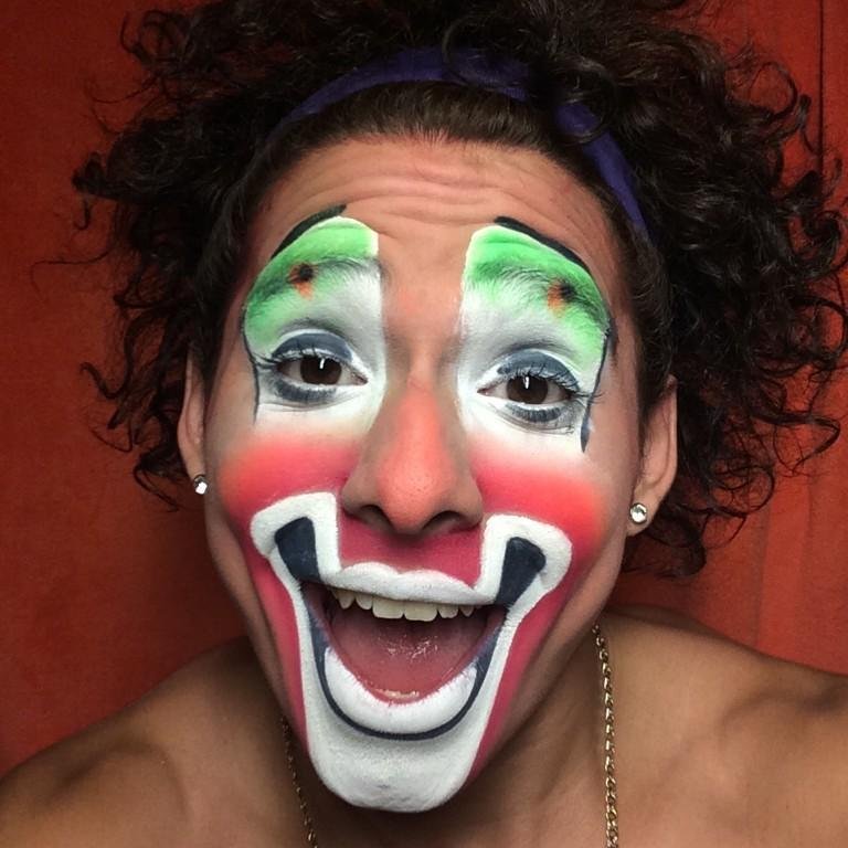 Soy fan de Brandon Meza, siempre lo apoyare en todo(: