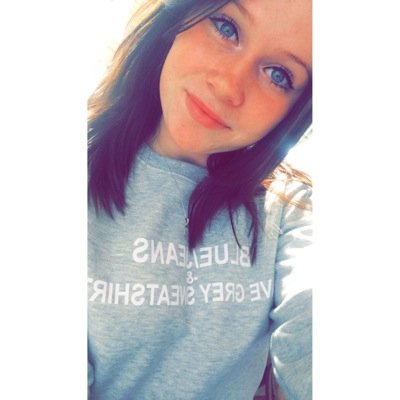Best @llarissax ♥ || Instagram ; Isabellx_