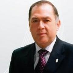 Ex-Presidente  Asamblea Departamental de Antioquia.
Es Ingeniero Civil  U. de Medellín, especialista en Gestión del Talento Humano y Magíster en Educación.