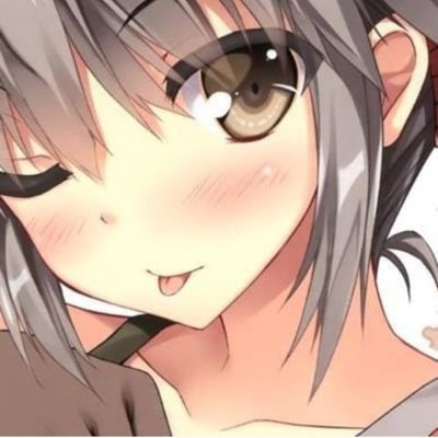 岡崎高校2年 テニス部です♪ ともかって呼んでくださ〜い♡