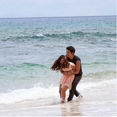 Mr and Mrs. James Lustre Reid and Nadine Lustre Reid (saw james reid 12/13/14) Attended their concert (9/17/16)