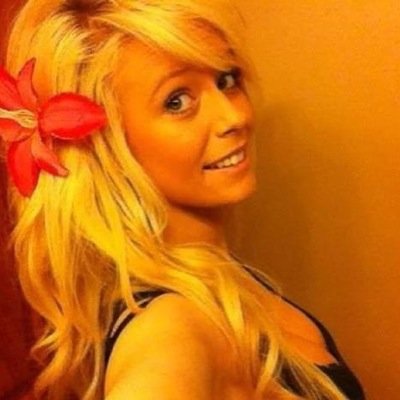 sexyblondej's profile picture. Lesbians rule ✌️