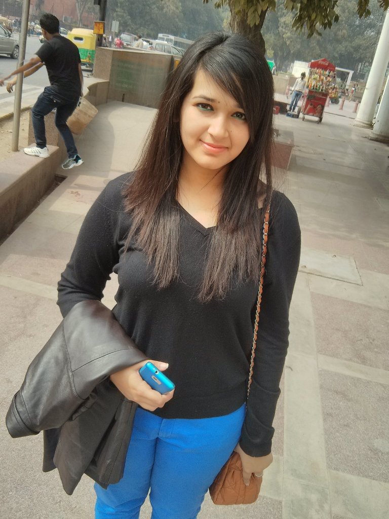 Connoisseur of nature, weird poems writer, loves music!
HR by profession.