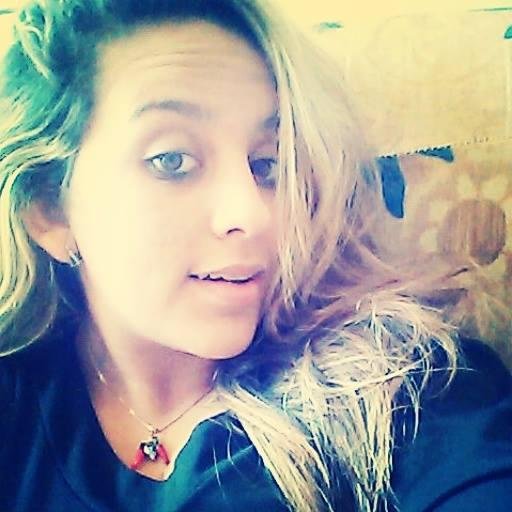 Sorria. Mas não só com os lábios, sorria com a alma. Rick ❤️