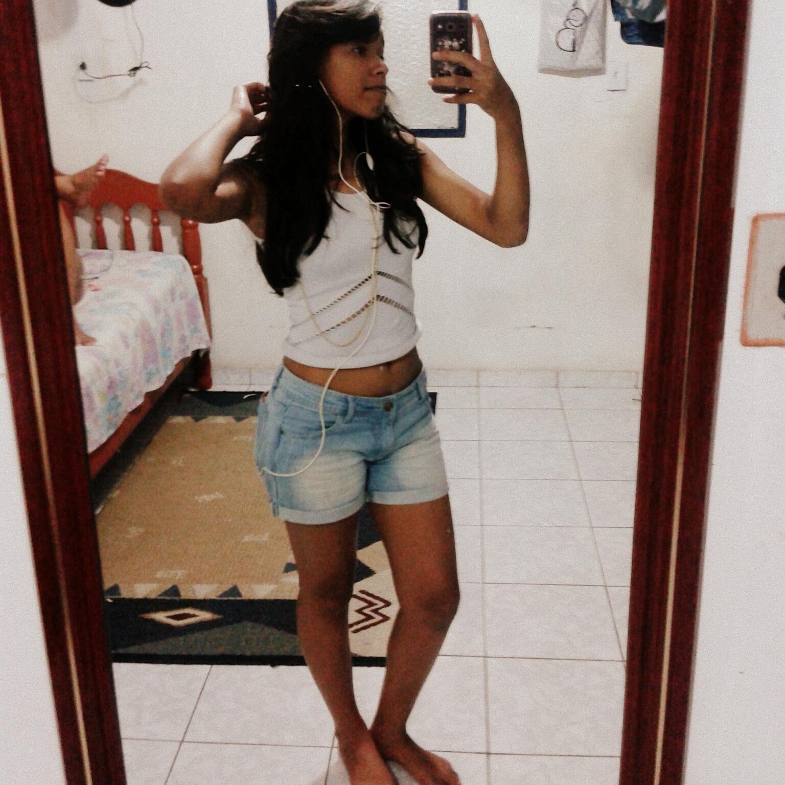 Deus ♡ JustinB ♥ One Direction ♥ ColdPlay ♥ Amigas ♥Ann Veada ♥