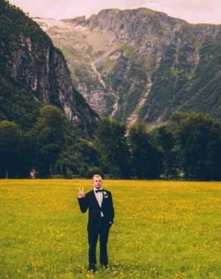 JMHoines's profile picture. Rogalending i Sogn. Lærar i norsk og engelsk.