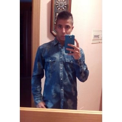 sergiofcck's profile picture. 18. Fitness, kick-thai boxing, skate, fotografia & calle. Mi rumbo es no tener rumbo. ACAB https://t.co/ARv5dtc5iC