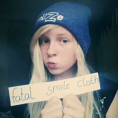 THE OFFICIAL TWITTER OF FATAL SMILE      085786668263