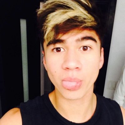 #vote5sos