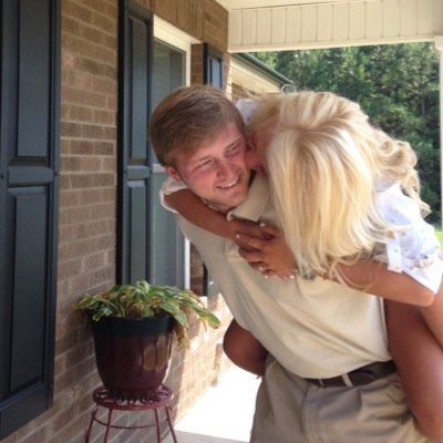 Jsmiff22's profile picture. 