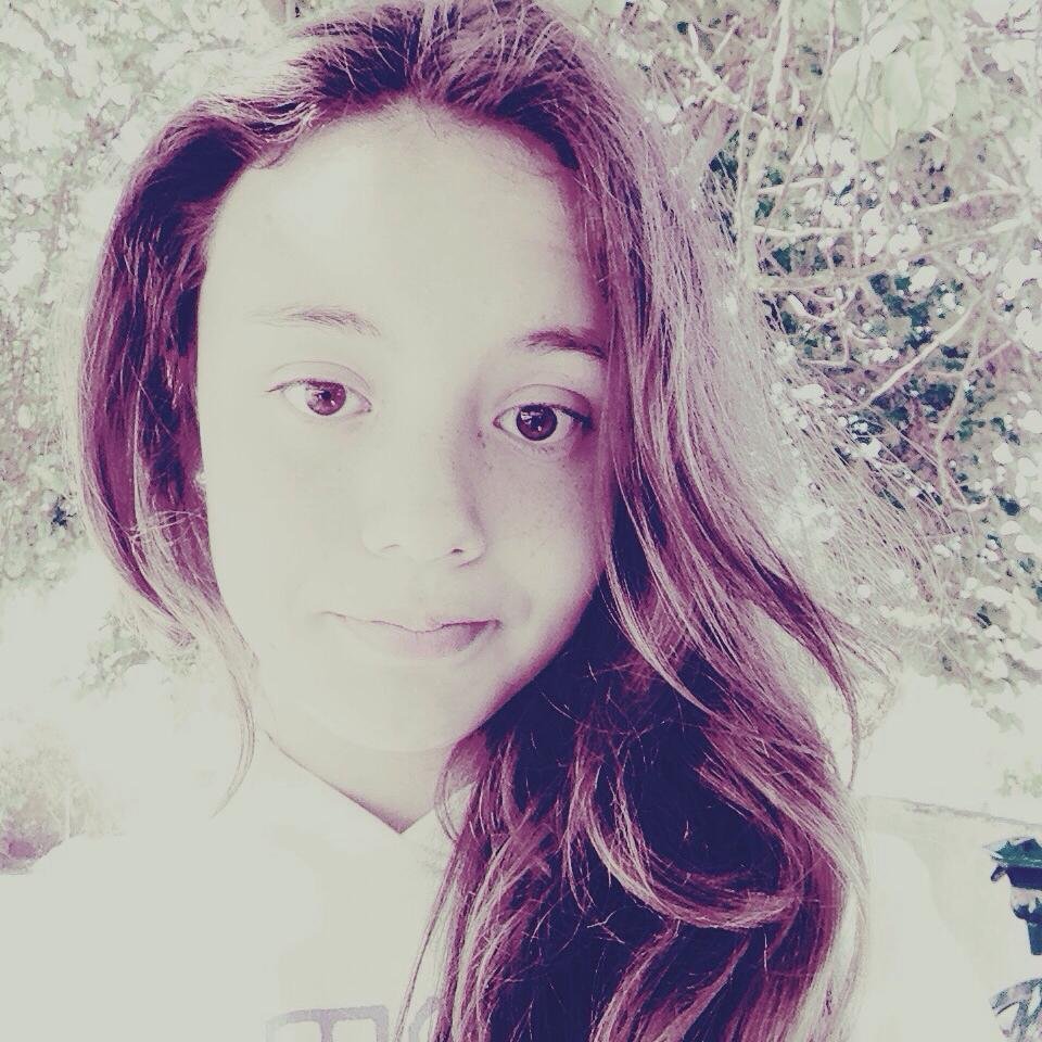 AsffgnJade's profile picture. 