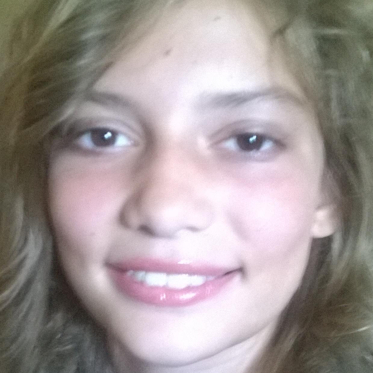 thecloverbelle's profile picture. 