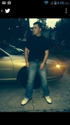 NEW TWITTER FOLLOW ME ILL FOLLOW BACK