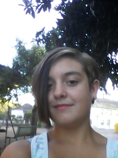 anatkm13_anais's profile picture. 