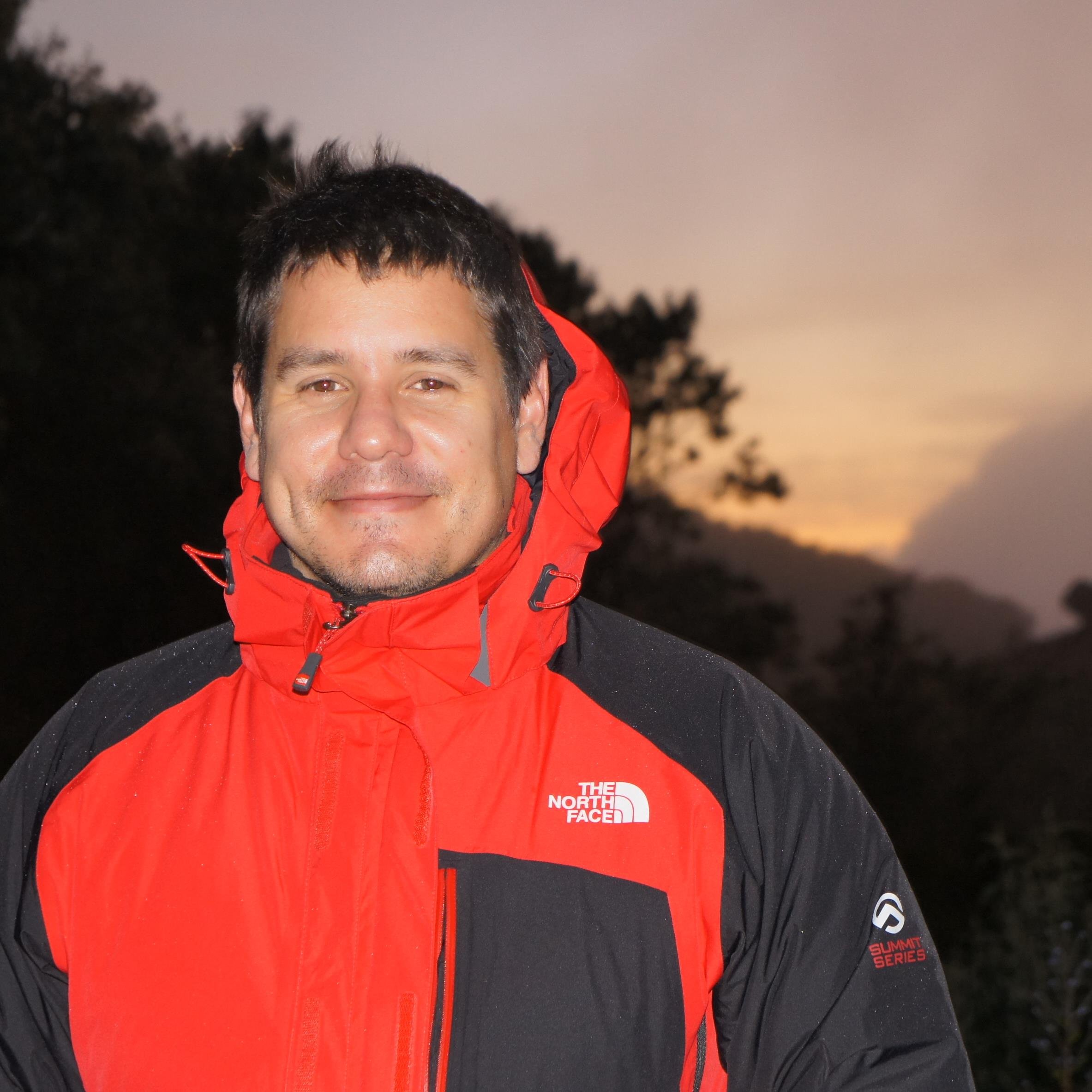 Passionate father | Ironman | Kyokushin | Endurance | Marketing Innovation | Love is Evetything| Mindset| Collective Power