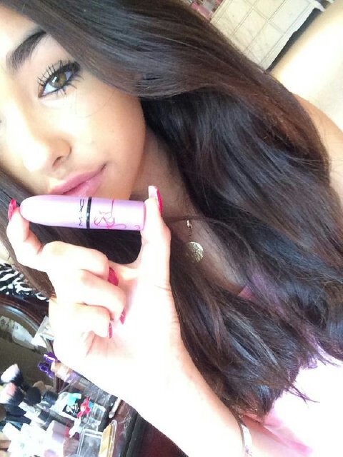 MadisonBeerSC's profile picture. Food? Food