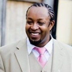 I can help you grow.  Former NHS Lead Clinical Technologist.  Now I run an Social Media Consultancy and Property Business  CCNA Prince2 DMS etc