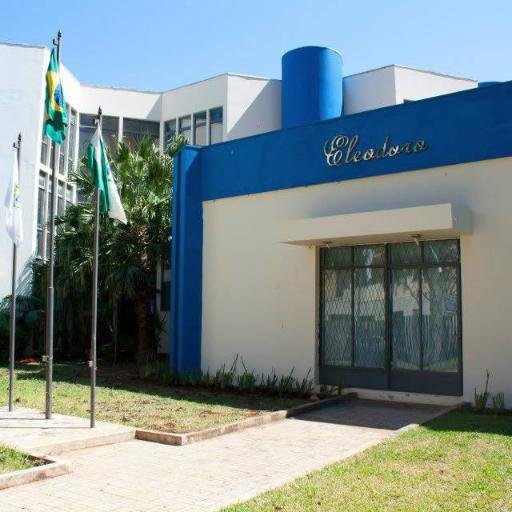 Twitter Oficial do Colégio Eleodoro. Aqui você fica sabendo de todas as novidades do Colégio, além de poder dar Sugestões & fazer Reivindicações.