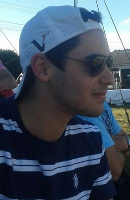 PortoMilton's profile picture. 