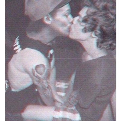 TcmlinsonSC's profile picture. i Am Not perfect my imperfections rub of on the People I Love Then Time Falls Behind Me and Everything Is Sweet .. | Im in Love with you Dear @styles_SC