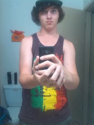 DylanDuval199's profile picture. Hey there Im Dylan,
My full name is Dylan Reece Duval Marshal Tupper, I compete around B.C in slope style snowboarding,
and im the bass player in fifth quarter