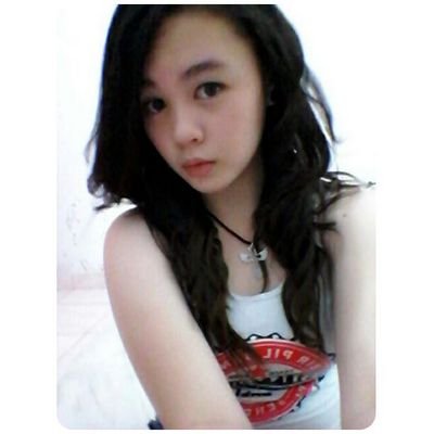 You think i care ?                                             Ig,snapchat,skype : carinalee967.                                   Path : carina lee