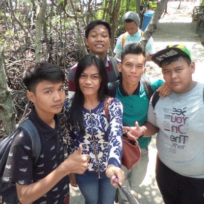 aditiyaardian's profile picture. 