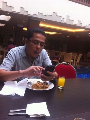 FerryFachri's profile picture. Good man