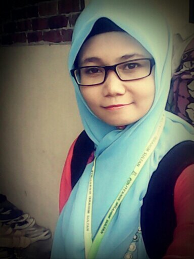 My name nur faralisa md rizal../..studied at Politeknik Ibrahim Sultan,Johor Bahru../..Taken by Muhammad Azrul Azreen bin Abas..♥(ˆ⌣ˆԅ)