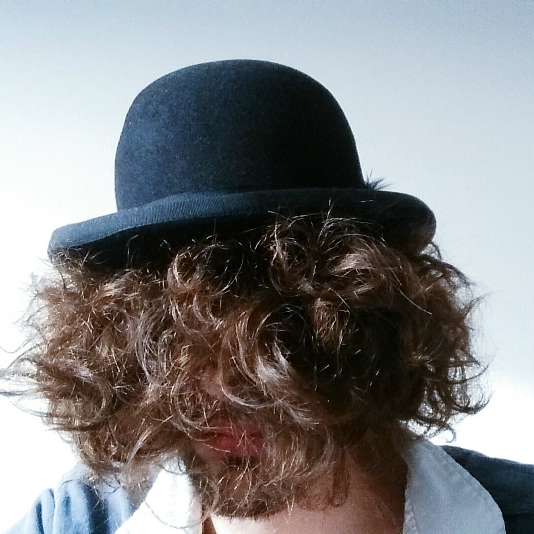 Youtuber, new videos every Mon/Wed/Fri. Do NOT make direct eye contact.