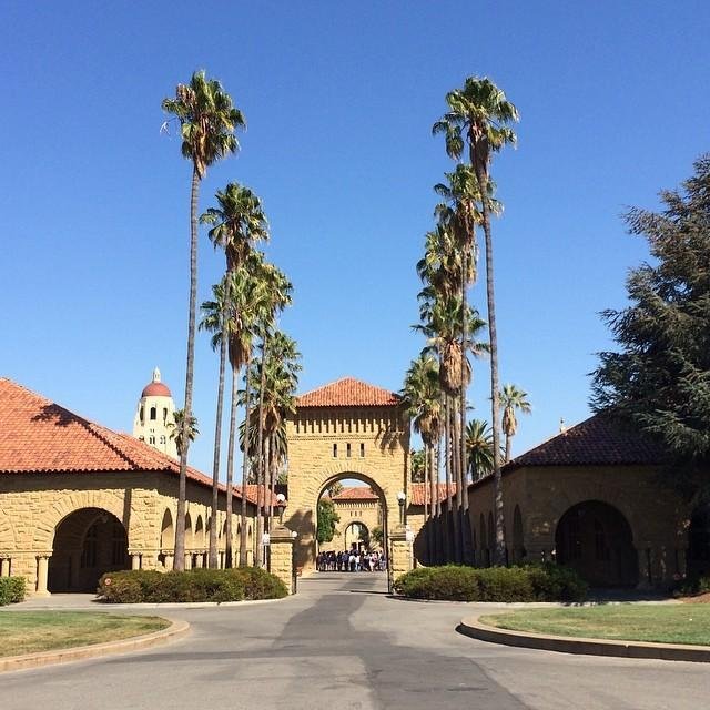 FraudUniversity's profile picture. What happens when celebrities aren't famous and never were? They go to college. || Taken roles in the favorites. || @/DM to join. || Site coming soon.