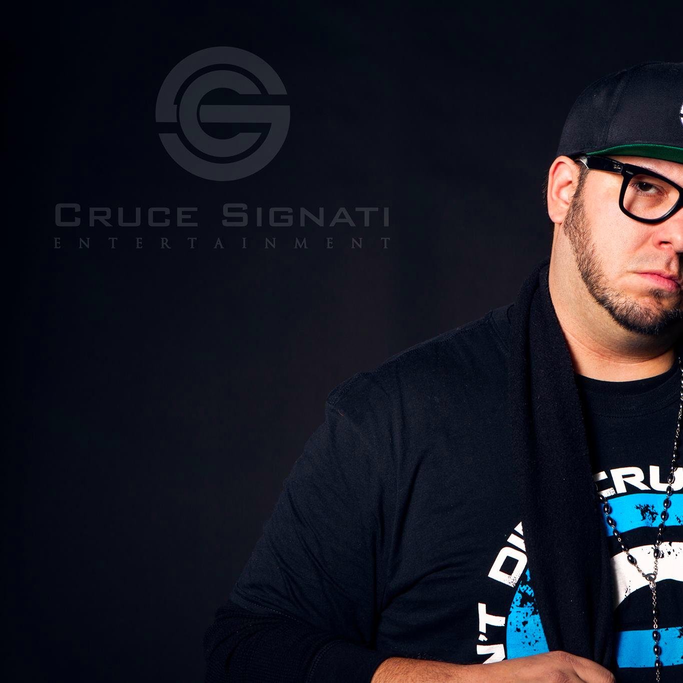 Director of Marketing / A&R Executive- Cruce Signati International / Email: gabriel@crucesignati.com @CrucifixMusic @CruceSignatiFam http://t.co/llyLXLrNY2