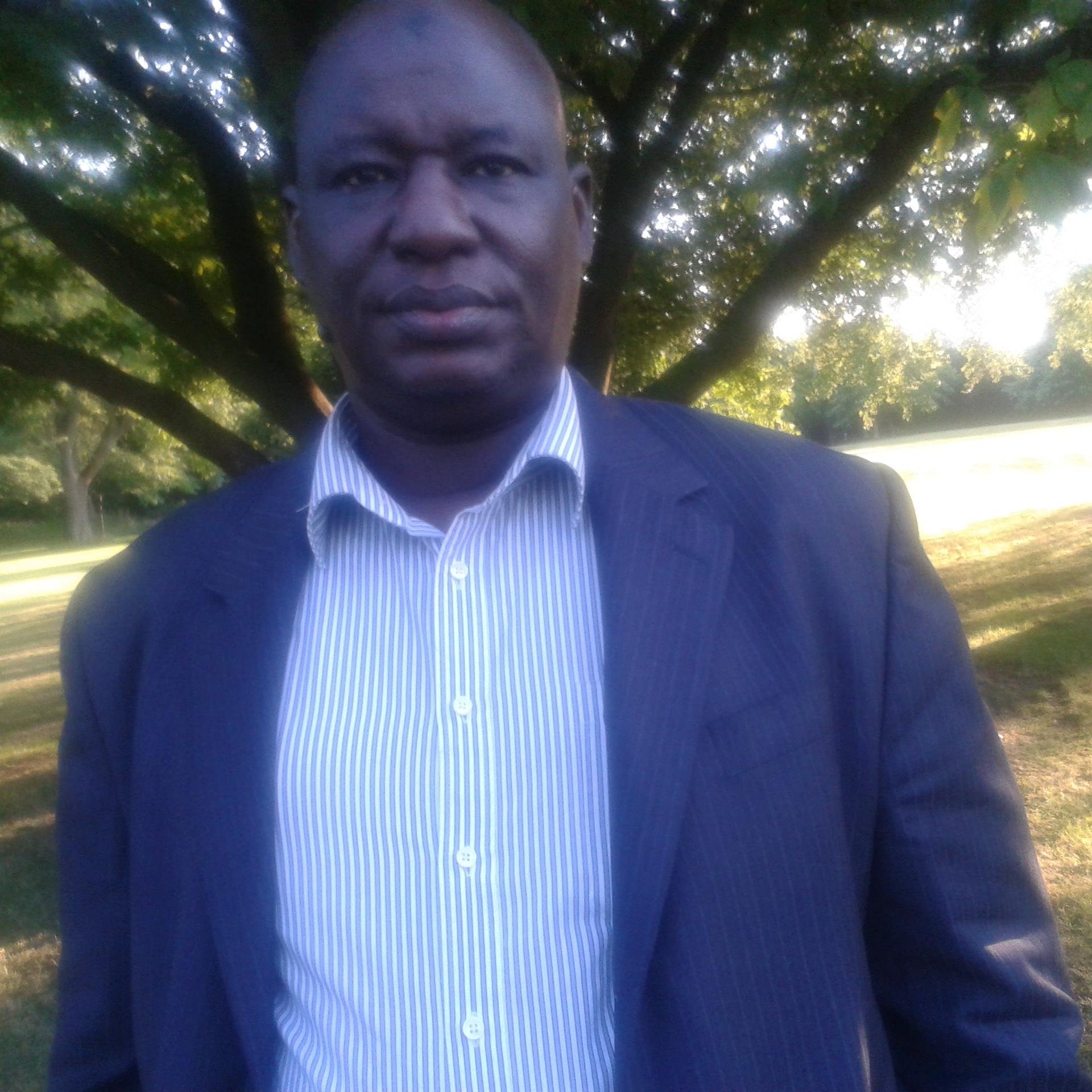 everydaynw2's profile picture. Hi there, in London and into weight loss and nutrition. Help people to keep ideal shape.:http://t.co/bZBL1QGxBy