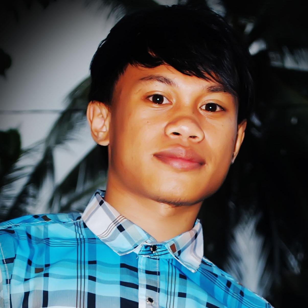 tetaplah terseyum........