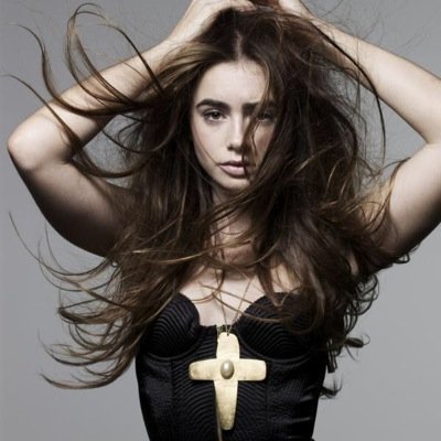 Music is my escape. #artemis~PJO RP daughter of Artemis and Goddess of Warriors Souls ~ #werewolf #arrows multi-RP