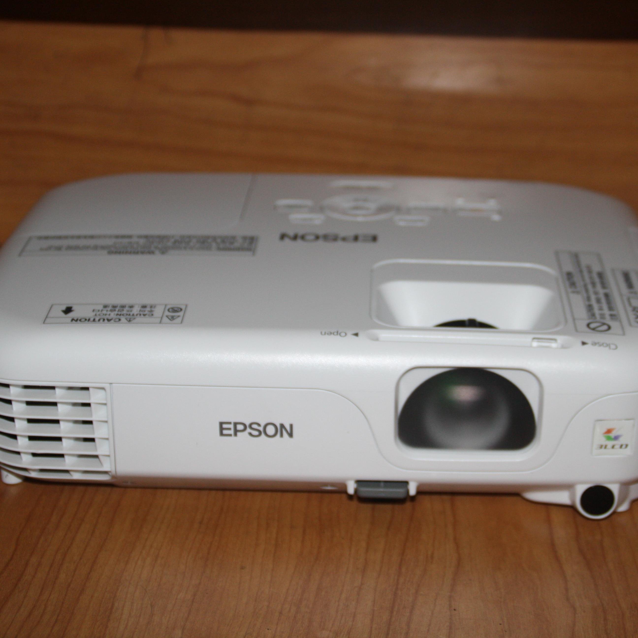 ProyektorSolo's profile picture. Sewa Proyektor Solo. Kami melayani sewa proyektor dan servis proyektor murah di Solo. Hubungi Tony, Sms/WA: 085728139809. Kami yang terbaik!