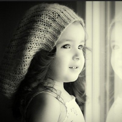 || 5 years old || I have no mommy and im on my own... me looking for someone to take care if me!