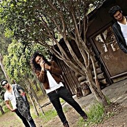 Rock & Roll | Power Trio from Mexico Miembros: @Alejandro_zv @PuentesGlz @ckc_rotten