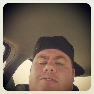 40 yrs old got a 14 yr old son thts the spittin image of me an 10 times smarter then me an i love him so much he's my world!