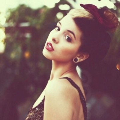 Melanie Martinez is my hero ; Ilysm Melanie.