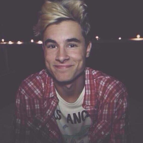 The name's Kian Lawley. I make lame ass youtube videos with 4 of my best friends.